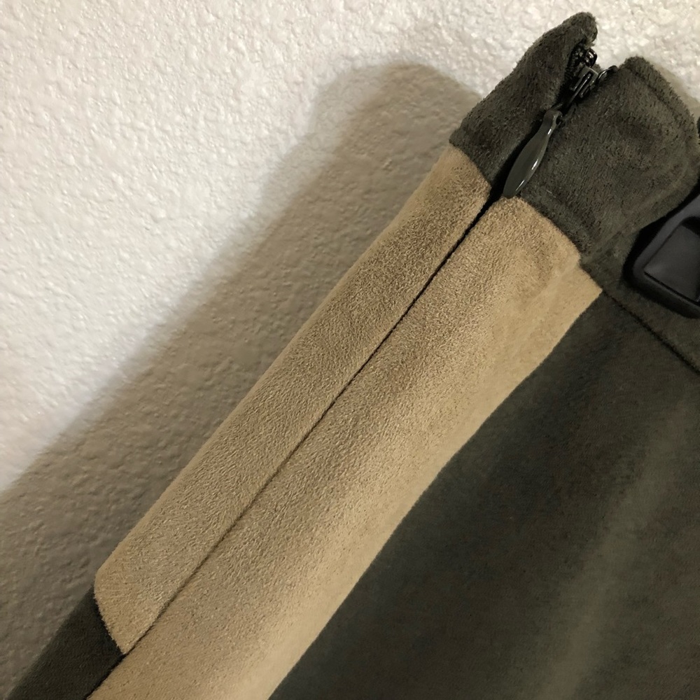 [Abercrombie & Fitch] Skirt - Picture 4 of 5